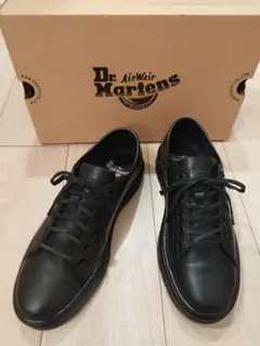 【激レア/美品】Dr. Martens FARRELL 6ホールスニーカーUK7のサムネイル