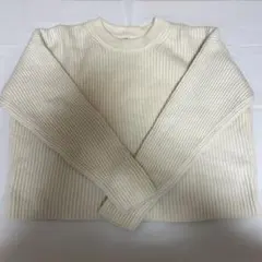 【ユニクロUNIQLO】リブ編みクルーネックニット