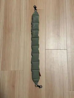 Topologie トポロジー Puffer Wrist Strap カーキ