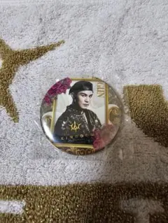 岩田剛典　KINGDOM 会場ガチャ　缶バッチ