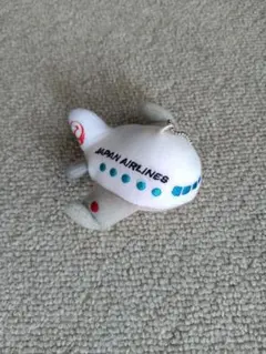 JAPAN AIRLINES 飛行機 ぬいぐるみ キーホルダーのサムネイル