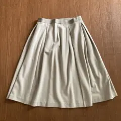 ユニクロ　フレアスカート　ベージュ