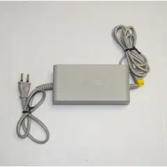 Wii U本体用　純正ACアダプター WUP-002 通電確認済　QA9237