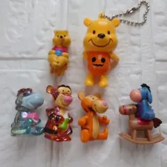 ディズニー　くまのプーさん　キーホルダー　フィギュア