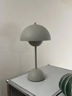 &Tradition Flowerpot VP9 (マットライトグレー)