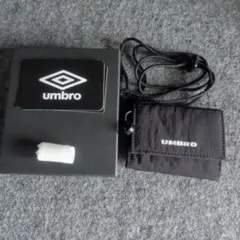 Umbro　アンブロ　三つ折り財布