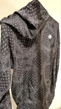 ノースフェイス　Novelty Swallowtail Hoodie　Mサイズ