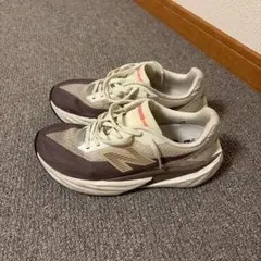 New Balance FuelCell Rebel v5 24.5のサムネイル