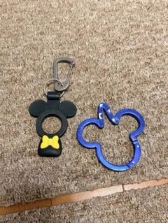 ミッキーマウス　ボトルホルダーとカラビナ