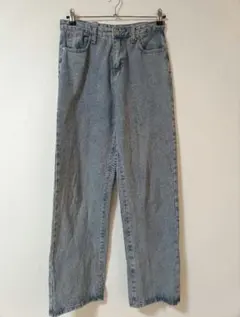 ストレートデニム ライトブルー