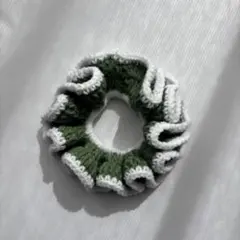 フリフリシュシュ 編み物 ハンドメイド グリーンホワイト