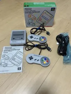 Nintendo SUPER FAMICOMクラシックミニ　美品