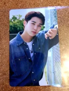 2025年最新】hi-fi un!corn シュウトの人気アイテム - メルカリ