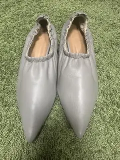 未使用に近い オゥバニスター シャーリング パンプス グレー 37.5 日本製