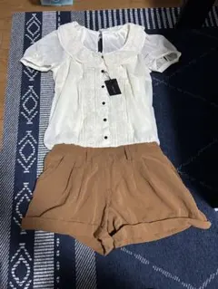 新品タグ付き　INGNI オールインワン 半袖シャツ ブラウス　ショートパンツ