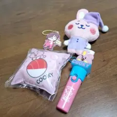 COOKY ぬいぐるみ・クッションチャーム・スティックライトなどの4点セット