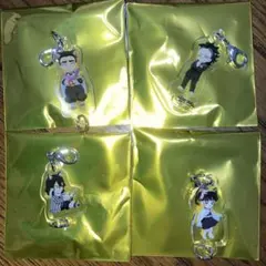 鬼滅の刃　特典　無限城編　ナムコ　ノベルティ　繋がるアクリルチャーム　4種セット