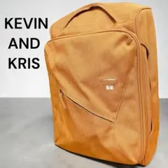 【美品】大容量 リュック バックパック オレンジ 多収納 PC収納 旅行 通勤