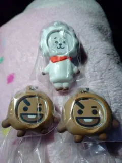 ☆新品未使用☆BT21 フォトフレームマスコット RJ SHOOKY 3点セット