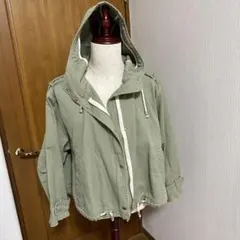 ZARA オリーブグリーン マウンテンパーカー