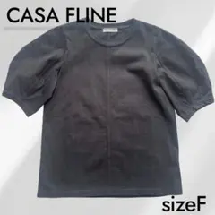 あんちゃん様専用　CASA FLINE パフスリーブカットソー　ロゴ入りのサムネイル