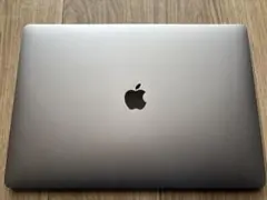 MacBook Pro 15インチ (2016) 本体