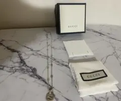 【訳アリ美品】GUCCI インターロッキングG フラワー ネックレス 箱・袋付のサムネイル