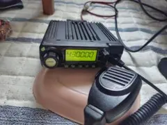 ICOM IC-208 デュアルバンドトランシーバー 本体のサムネイル
