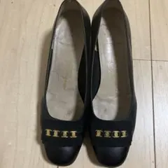 Salvatore Ferragamo ブラック パンプス