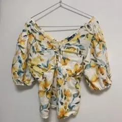 GAP 花柄 半袖 ブラウス Sサイズのサムネイル