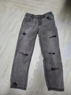 ダメージ加工 グレー デニムパンツのサムネイル
