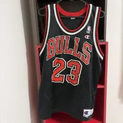 Item thumbnail for item ae6e9542-a59d-4528-8862-0749eae89406