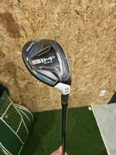 TaylorMade SIM2 MAX 4番ユーティリティ(ヘッドカバー付き)
