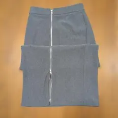 GU フロントジップ ナローロングスカート