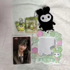 TWICE JEONGYEON セットのサムネイル