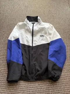 ナイロンジャケット テック系