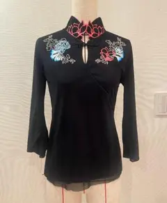 VIVIENNE TAM フレンチスリーブ 刺繍カットソー ニット チャイナ 黒