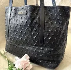 美品 ✨ジミーチュウ　レザートートバッグ エンボス ロゴ金具　黒　大きめ