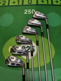 Item thumbnail for item 6ca490eb-b7c0-4905-93c6-c194ff7f48d4