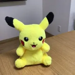 TOMY おしゃべりピカチュウ 初代（おしゃべり機能あり） - メルカリ