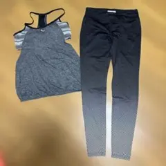 Nike タンクトップとFOREVER21レギンスセット