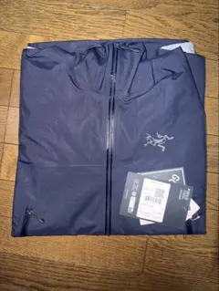 新品未使用ARC’TERYX Beta Jacket M Sapphire 安鑑のサムネイル
