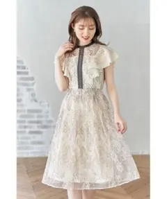 新品未開封＊トッコ　ラッフルフリルフラワーラインレースワンピース　ドレスお洒落