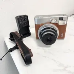 【廃盤品】FUJIFILM instax mini 90 本体　ブラウン