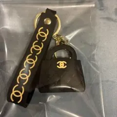 セール　非売品　CHANEL ミニバッグ型キーホルダー　非売品