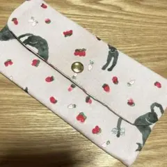 ハンドメイド　マルチポーチ　【黒猫柄】