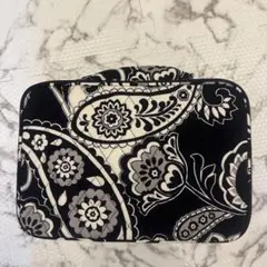 Item thumbnail for item 7e199f42-d4b4-4d8b-a55b-cbd548994fa3