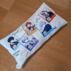 18trips ROUND1　ロングクッション