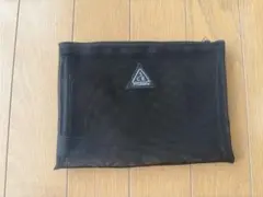 3CE メッシュ ブラックポーチ 大きめのサムネイル