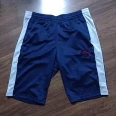 PUMA　ハーフパンツ